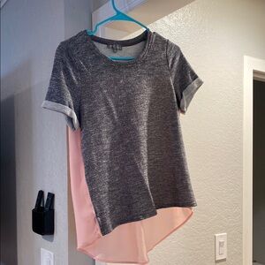 Market & Spruce Gray and Blue Asymmetrical T-Shirt